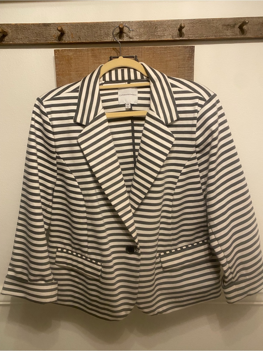 Catherine Malandrino Classy Grey +White Stripped Blazer Sz XXL $128